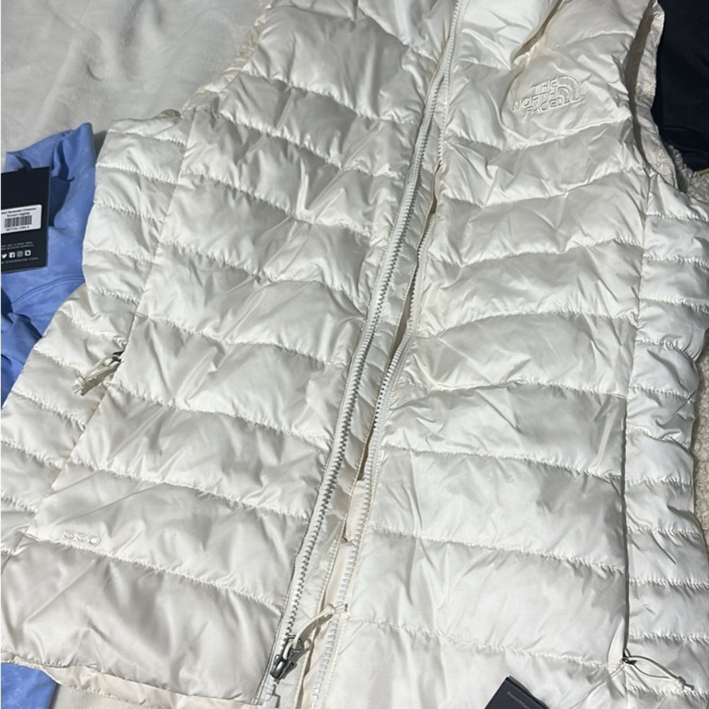 Small North Face Vest NWT